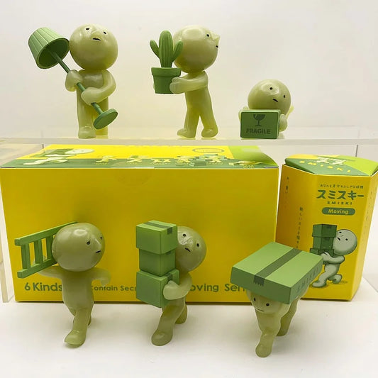 Hot Sonny Angel Smiski Moving Series – Mystery Noctilucent Green Doll Action Figures